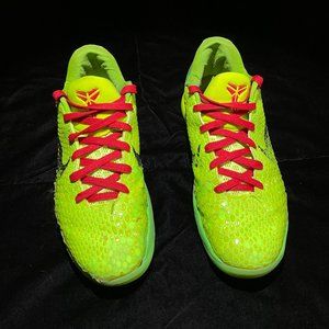 Kobe 6 protro Grinch size 10.5 Basketball Shoes